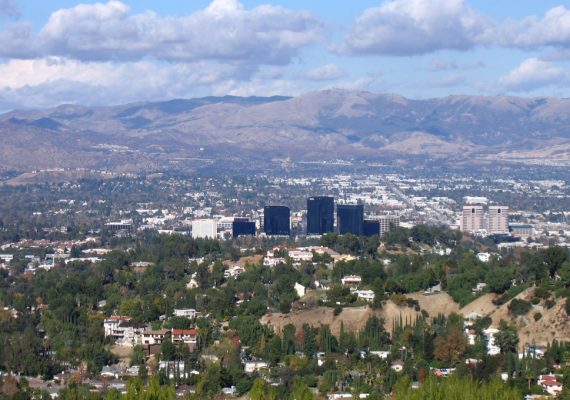 Woodland_Hills_vista